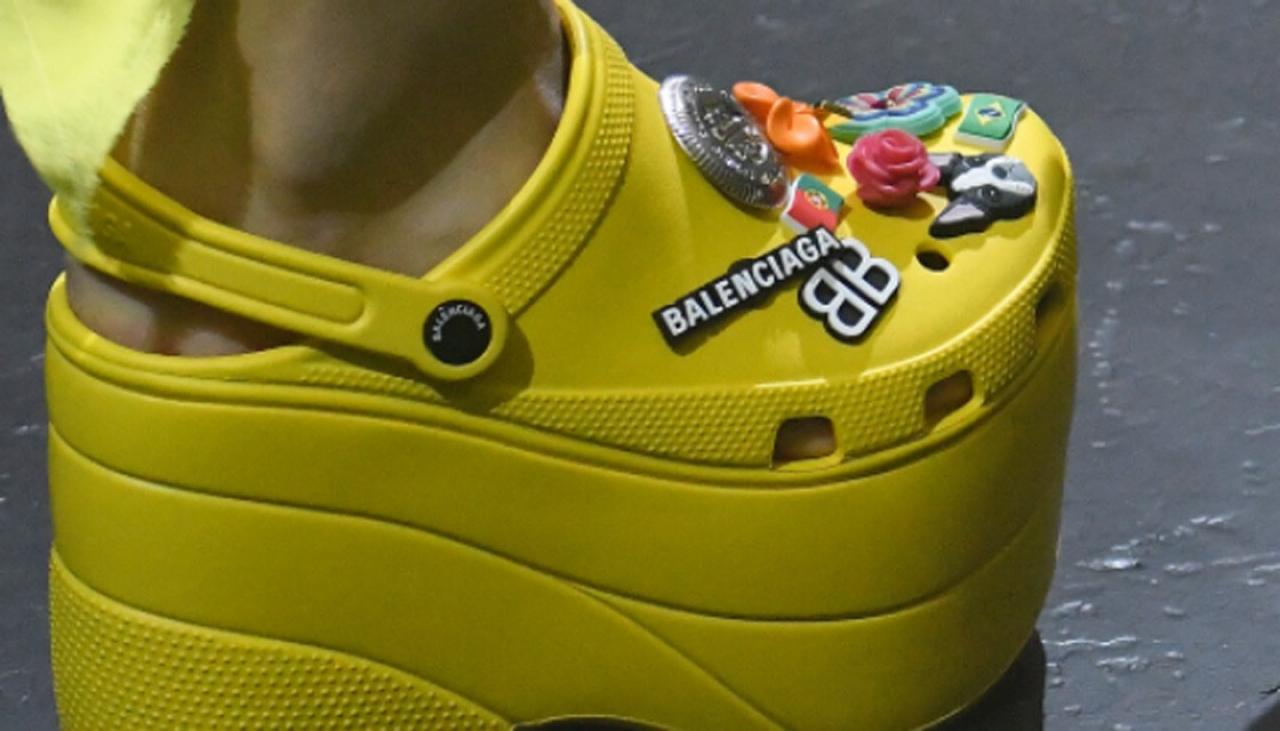 balenciaga crocs yellow